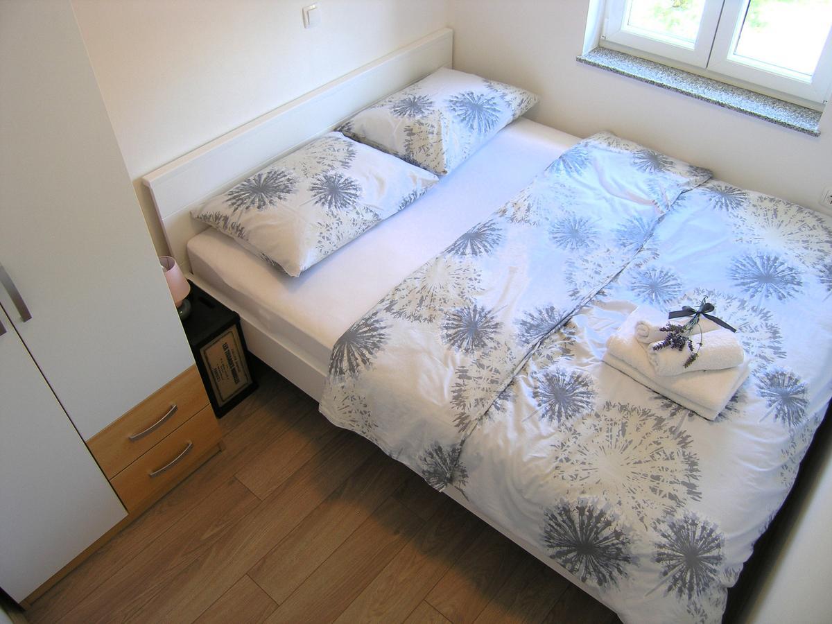 Apartman Danijel Крк Экстерьер фото