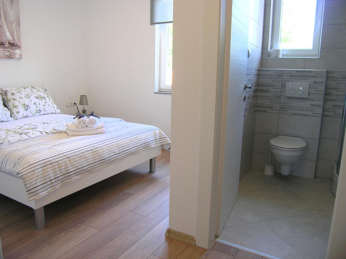 Apartman Danijel Крк Экстерьер фото